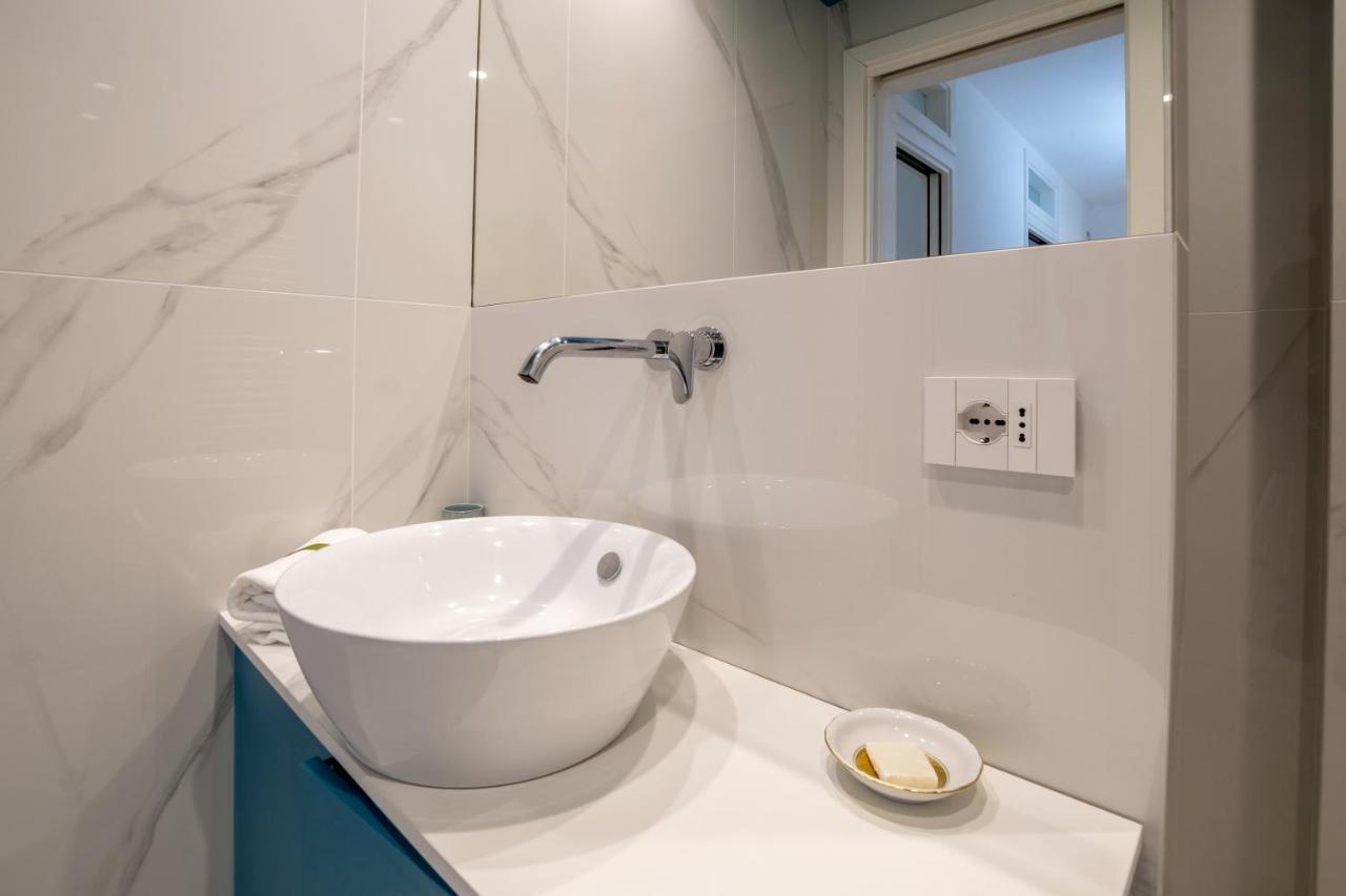 Maison M. - Luxury Apartment In Piazza Tasso Сорренто Экстерьер фото
